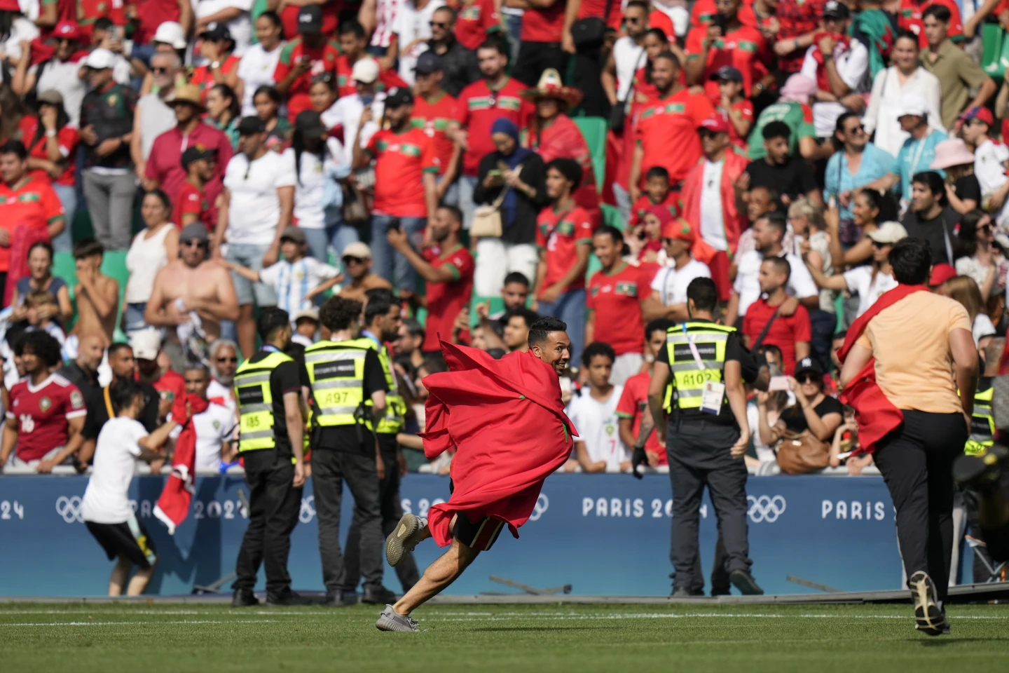 The match took an unexpected turn when Morocco fans, angered by Argentina's late goal in the 16th minute of added time